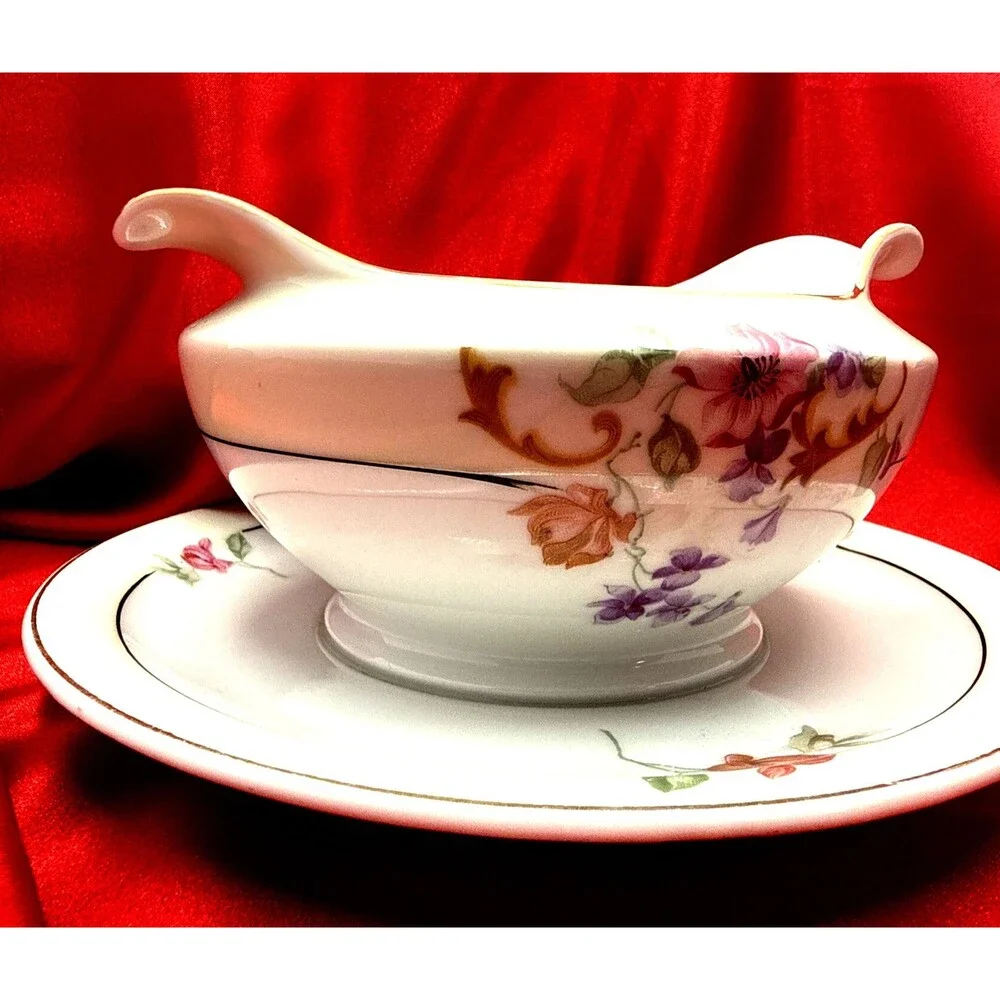 VTG TK Thuny Gravy Boat/Saucer Set~Etonia-Floral w/ Gold Trim~Czechoslovakia